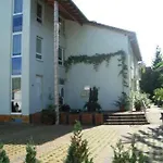 Weinhotel Wagner فندق 2*