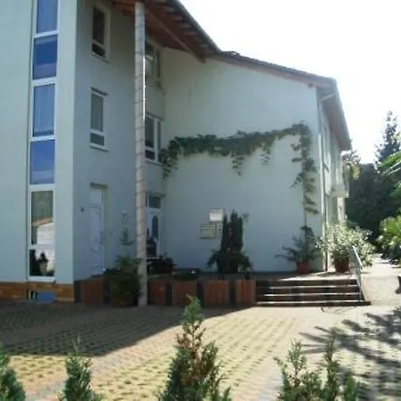 מלון Weinhotel Wagner